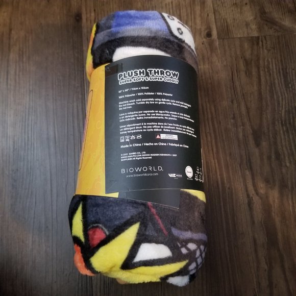 Naruto Hello Kitty Shippuden Plush Throw Blanket - 45" x 60" - Picture 3 of 5